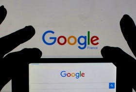 By Diane Bartz WASHINGTON (Reuters) - The founder of Branch Metrics, which developed a method of searching within smartphone apps, told a U.S. antitrust trial on Wednesday how his company struggled to