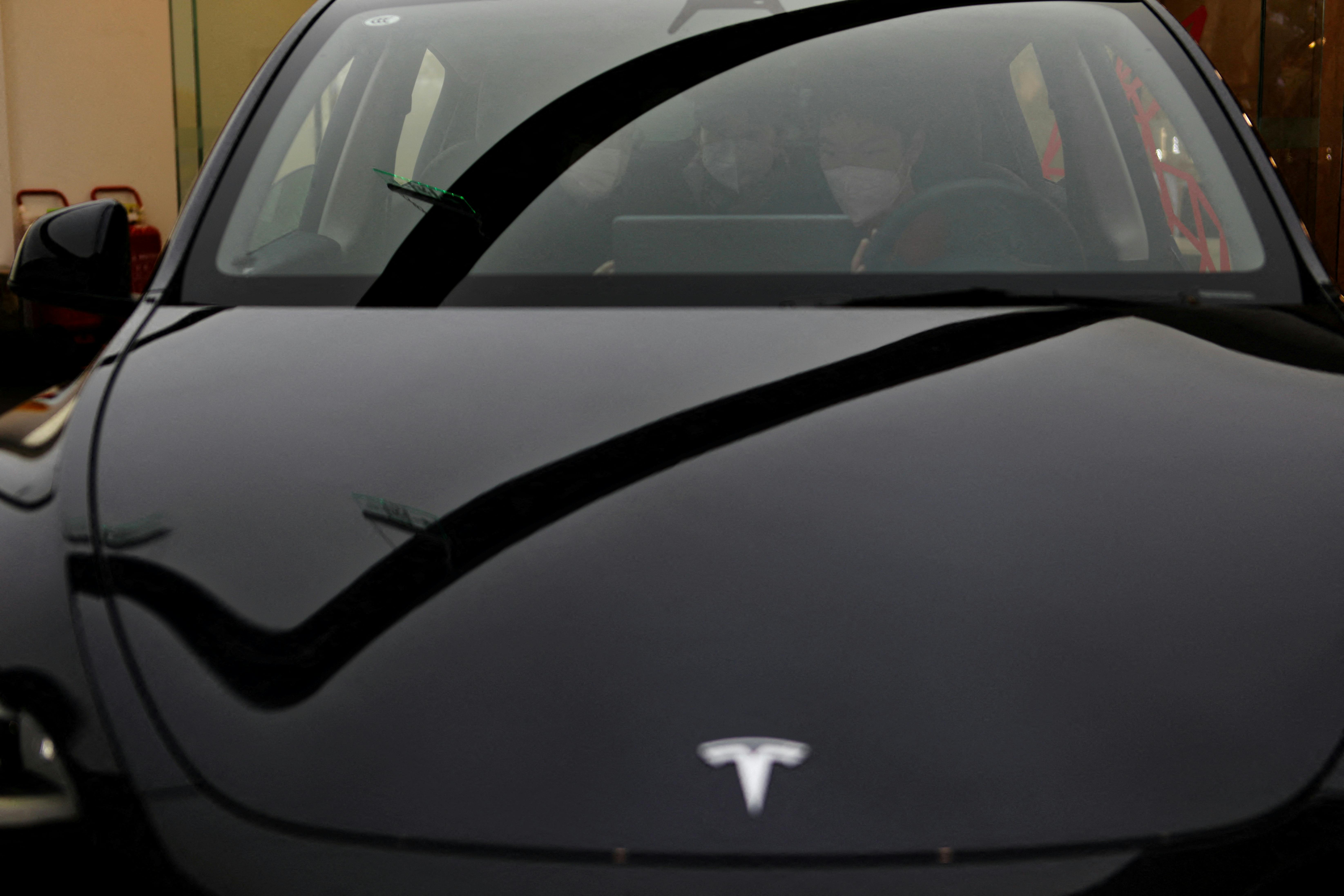 Tesla model y on sale production rate