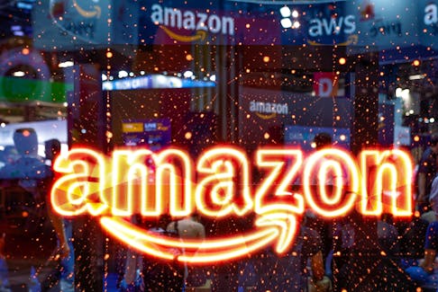(Reuters) - The judge assigned to the U.S. Federal Trade Commission's antitrust lawsuit against Amazon.com has recused himself from the case, according to a court document filed on Wednesday. Senior