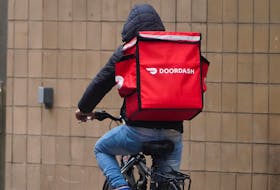 (Reuters) - A New York state judge on Thursday rejected a bid by Uber Technologies Inc, DoorDash Inc and other gig economy firms to temporarily block New York City's novel law setting a minimum wage
