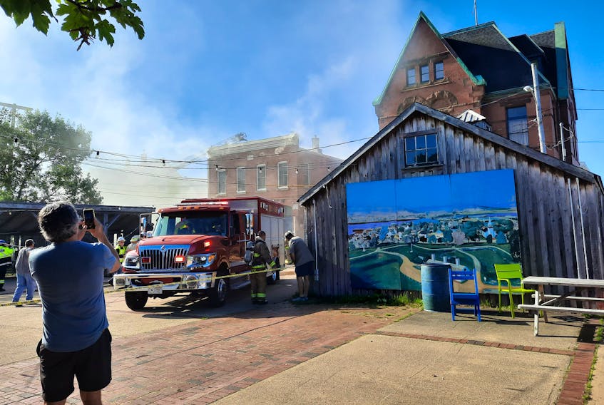 About 60 firefighters from Kingston to Digby helped fight a fire at the Whisky Teller restaurant in Annapolis Royal on Aug. 28.
Bill Crossman • Special to the Annapolis Valley Register