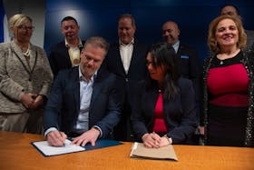 Flanked by several federal and provincial politicians, federal health minister Mark Holland signs a $355-milliion bilateral agreement with Nova Scotia at the Halifax Infirmary on Wednesday, Jan. 10, 2024.
Ryan Taplin - The Chronicle Herald