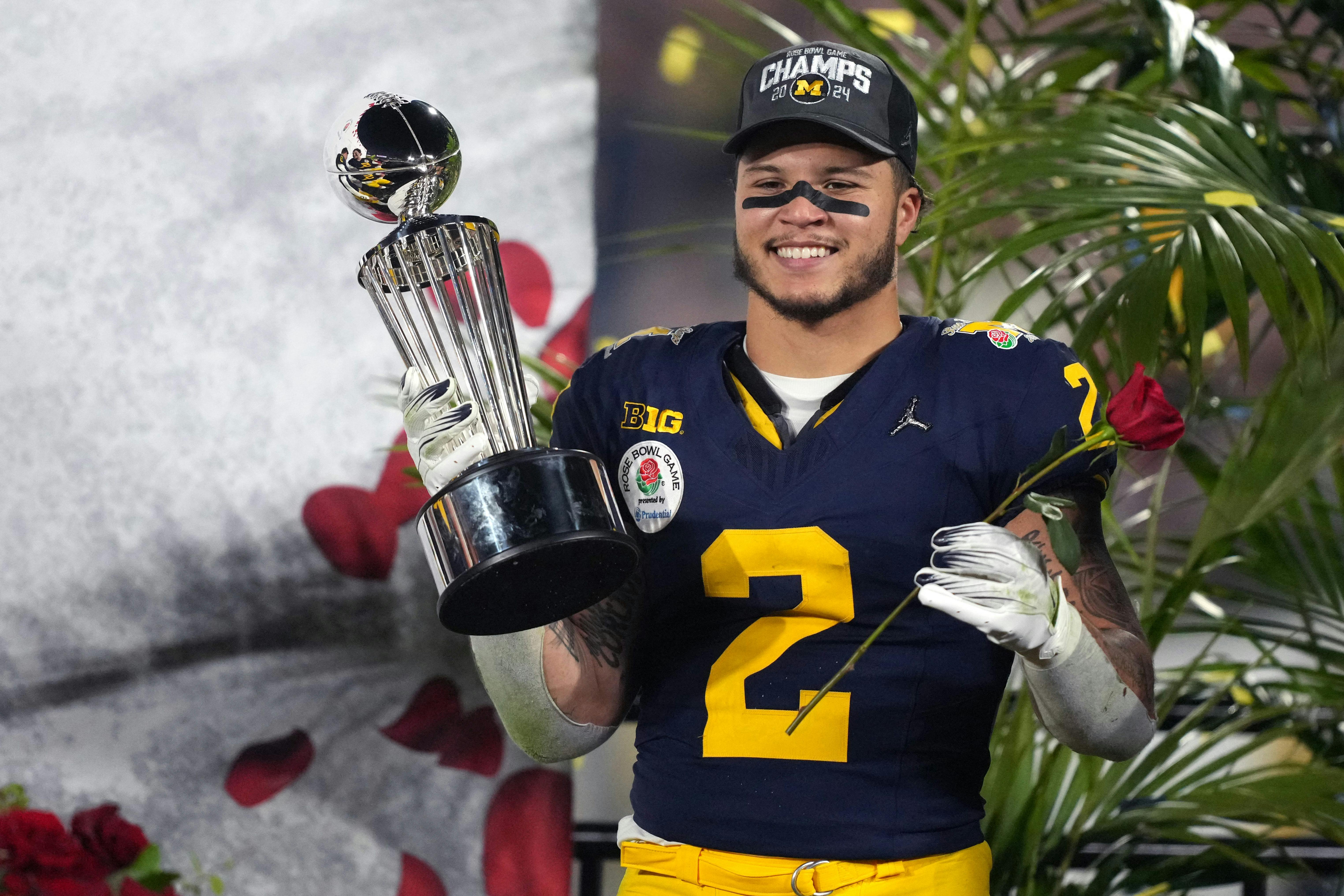 Bowl roundup No. 1 Michigan edges No. 4 Alabama in OT in Rose