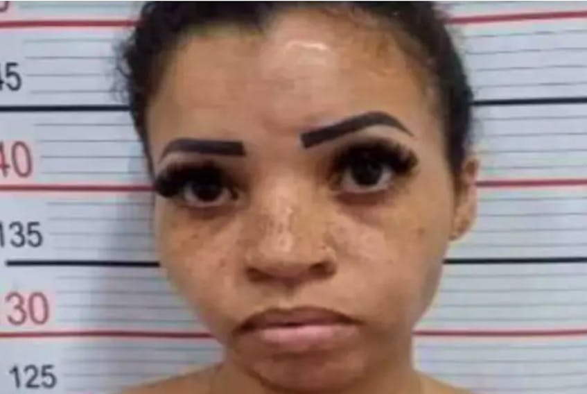  Daiane dos Santos, 34, caught Gilberto Nogueira de Oliveira having sex with her 15-year-old niece.
