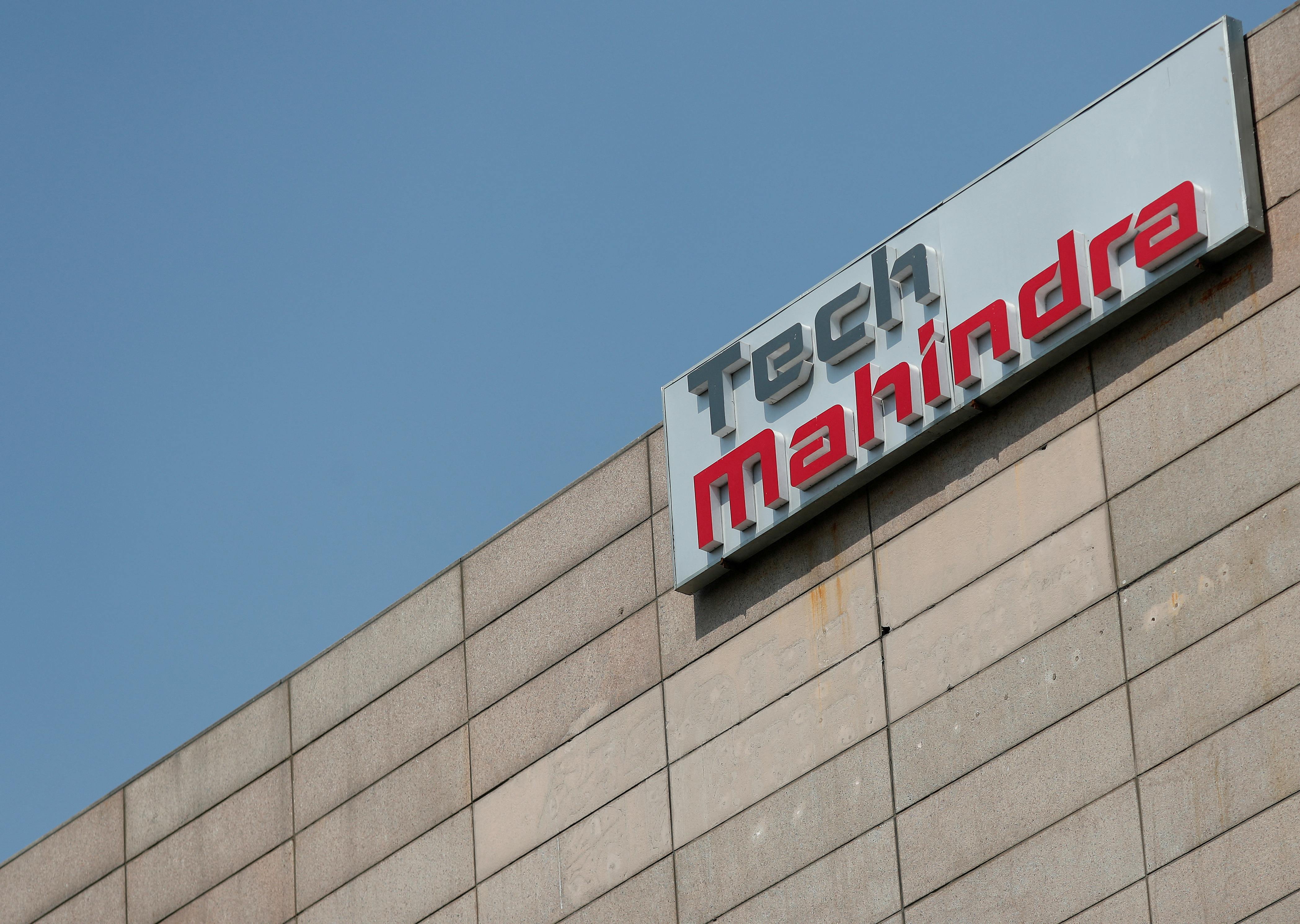 Logo of Mahindra is seen displayed at the Auto Expo in Greater Noida, near  New Delhi, India, Wednesday, Feb. 7, 2018. (AP Photo/Altaf Qadri Stock  Photo - Alamy