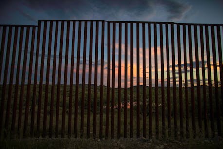 Explainer-What Republicans and Democrats want to do on US-Mexico border security