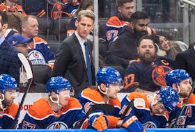 Edmonton Oilers head coach Kris Knoblauch faces the New York Islanders in Edmonton on Nov. 13, 2023.