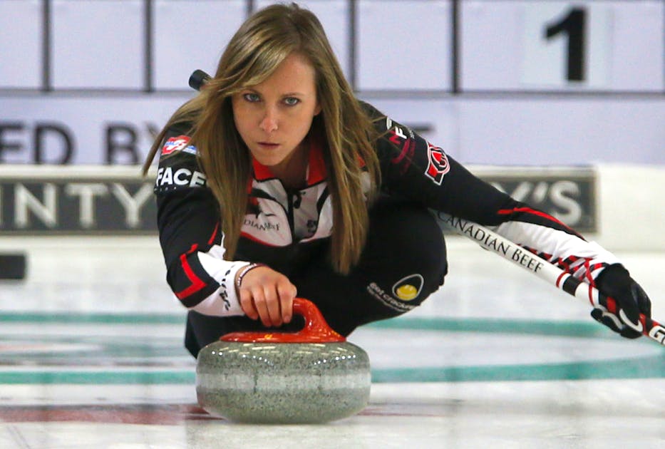 Canada stunned as women fail to reach curling medal round - Yahoo Sports