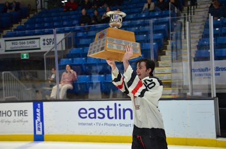 Kensington Vipers win 13th P.E.I. junior B hockey championship