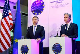 U.S. Secretary of State Antony Blinken speaks next to European Commission Executive Vice-President Valdis Dombrovskis during the U.S.-EU Trade and Technology Council in Leuven, Belgium April 5, 2024. 
