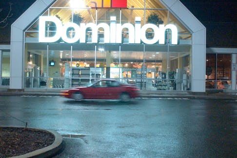 KEITH GOSSE/THE TELEGRAM
Dominion stores across the province closed Sunday. a spokesman for Dominion says the union is on strike while the union says they have been locked out.
(THE  ST. JOHN'S TELEGRAM /KEITH GOSSE)