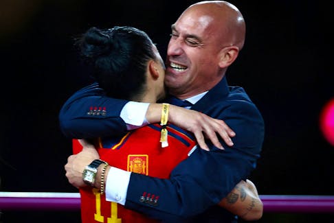 Soccer Football - FIFA Women's World Cup Australia and New Zealand 2023 - Final - Spain v England - Stadium Australia, Sydney, Australia - August 20, 2023 Spain's Jennifer Hermoso celebrates with President of the Royal Spanish Football Federation Luis Rubiales after the match.