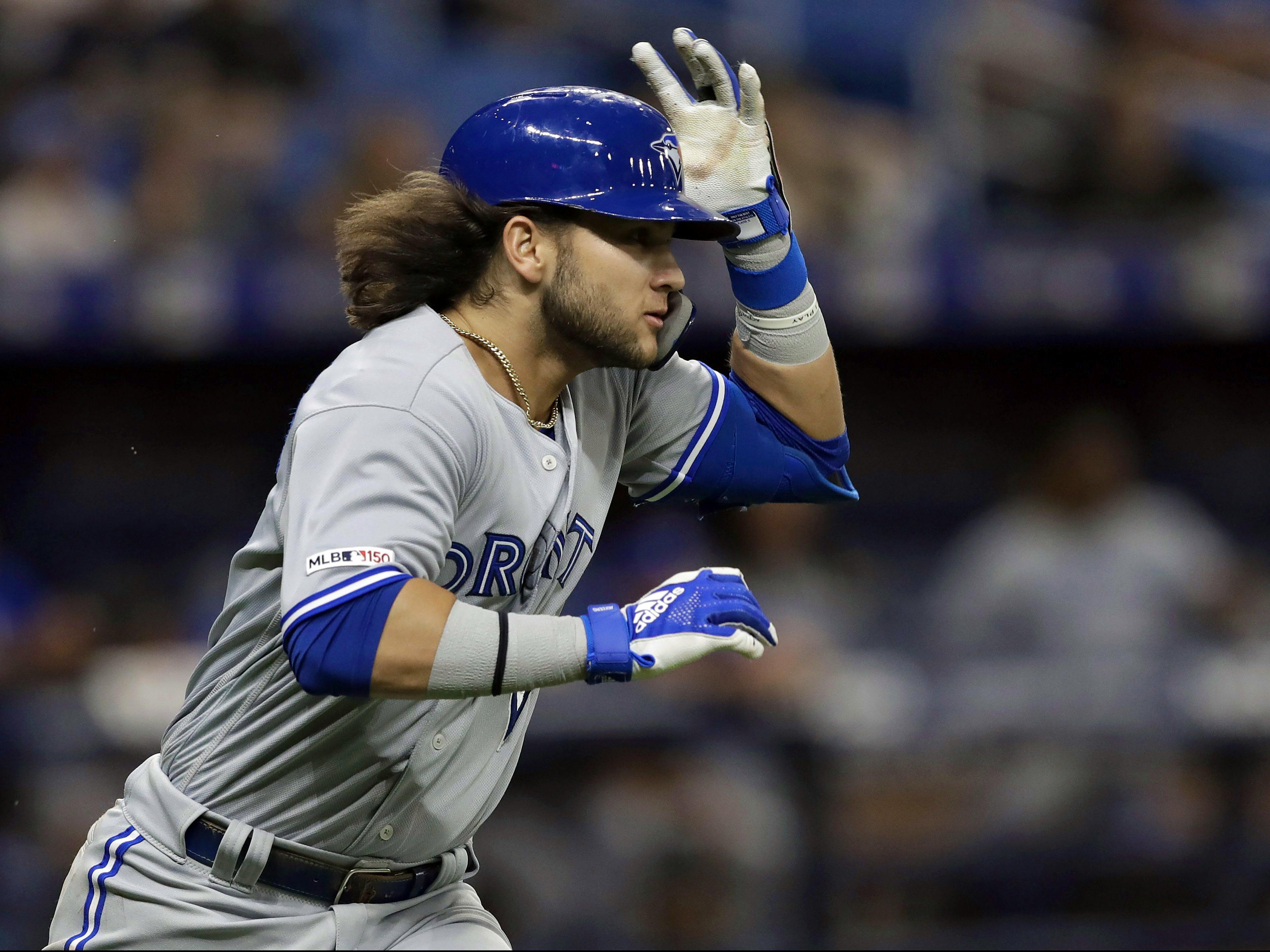 Bichette opening eyes, including his dad's, in torrid start to MLB career  with Blue Jays