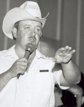 Robert H.  Roberts (Auctioneer And Farmer)