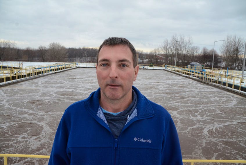 Anthony Sheehan, general manager of the East River Environmental Control Centre, shows how the activated sludge treatment system for the towns of New Glasgow, Stellarton, Trenton and Westville operates.