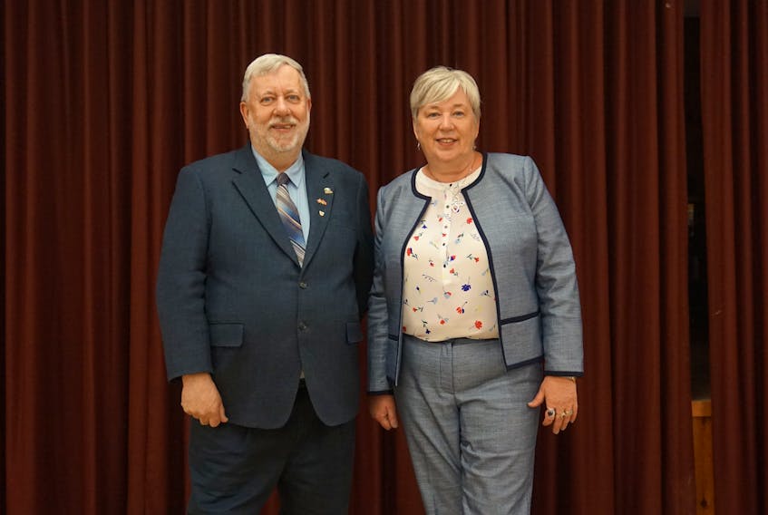 Bernadette Jordan, Member of Parliament for South Shore – St. Margaret’s and David Dagley, mayor of the Region of Queens Municipality, discuss news concerning high-speed Internet to residents of Middlefield and Greenfield May 16.