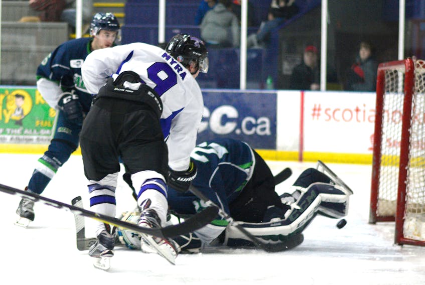 Jacob Myra scored on this shot at 2:06 into the third period, giving his team a 3-2 lead.