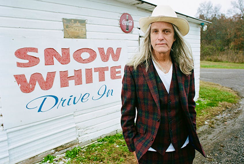 Singer/songwriter, humourist, and maker of fun Steve Poltz comes to Union Street in Berwick May 18 marking the release of his new album ‘SHINE ON.’ The show starts at Union Street at 8 p.m., and doors open at 6 p.m.