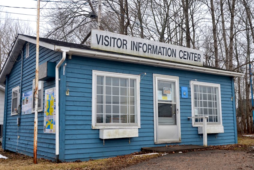 The Town of Middleton is considering its options concerning the visitor information centre on Bridge Street. It could continue as normal, seek a partnership with another organization such as Macdonald Museum, or close the tourist bureau. It costs about $20,000 a year to run. On March 19 the town's committee of the whole asked town staff to consult with museum staff.