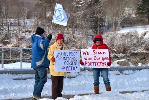 About 40 people showed up at a rally in Annapolis Royal Feb. 15 in support of Wet’suwet’en Hereditary Chiefs in northern British Columbia who oppose a gas pipeline being built by Coastal GasLink through their ancestral territories.