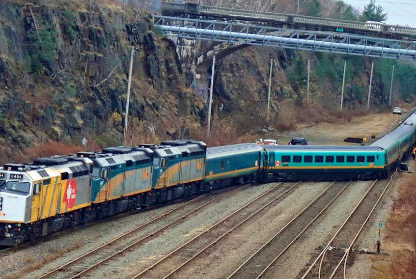 
The Via Rail passenger train Ocean went off the tracks near the South Park Street overpass in Halifax on Sunday. (JOHN McPHEE) 
