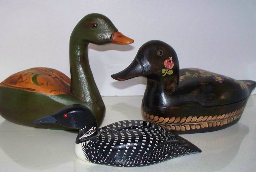 
Shown here are artist-signed carved ducks with a flash of colour. (Louis Leroux)
