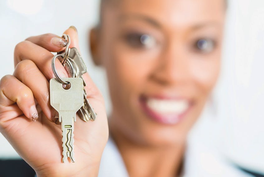 
Single women still face some obstacles on the housing market. 
