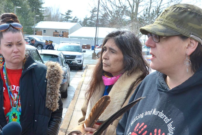 
Michelle Paul, left, Darlene Gilbert and Madonna Bernard stand outside the RCMP detachment in Enfield on Wednesday afternoon. Gilbert and Bernard were arrested in the morning at the Alton Gas work site next to Shubenacadie River but were released without being charged. 

