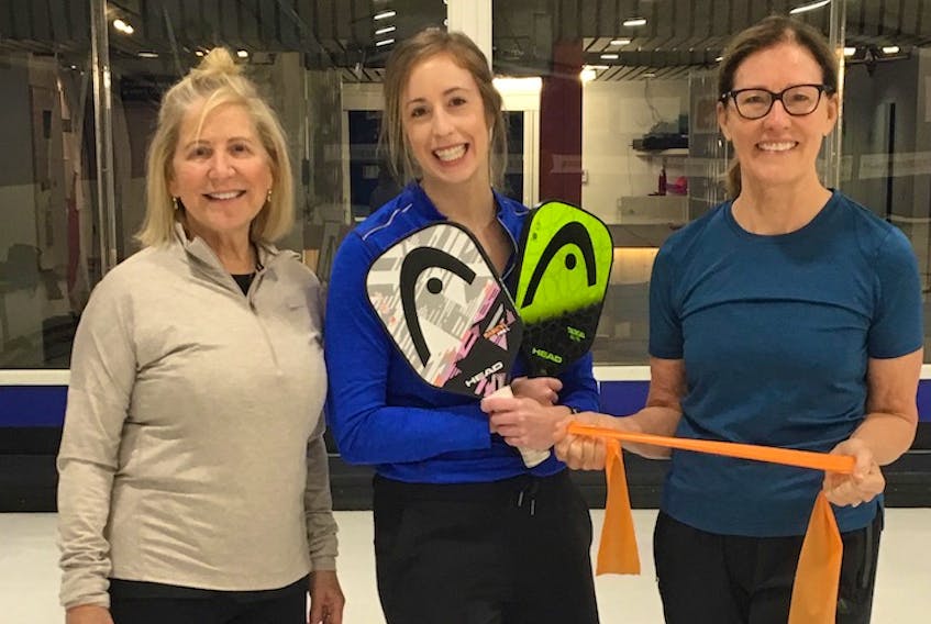 
Zoomers Physiotherapy & Health Solutions physiotherapist Allison Lerette (centre) recently ran a Pickleball Readiness Workshop at the Halifax Curling Club pickleball courts. Standing next to her are participants Cathie Daniels (left) and Denise Meade (right). 

