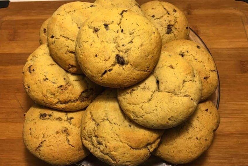 Terry Bursey, the Food Dude, shares his Twice-Baked Recycled Cookies recipe.