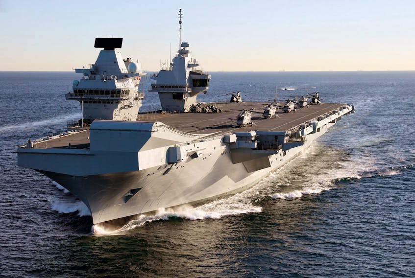 
The Royal Navy's new aircraft carrier HMS Queen Elizabeth . - L(Phot) Dave Jenkins / Royal Navy
