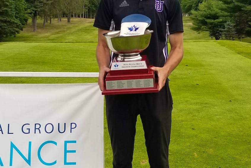 Benjamin Chasse of Oakfield captured the MCT men's amateur golf championship on Sunday at Ken-Wo Golf Club.
