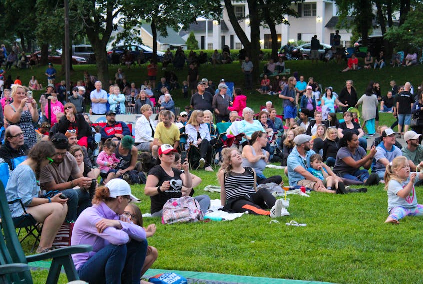 Thousands attended concerts from the Makin’ Waves series this summer, including this crowd watching Dave Sampson.