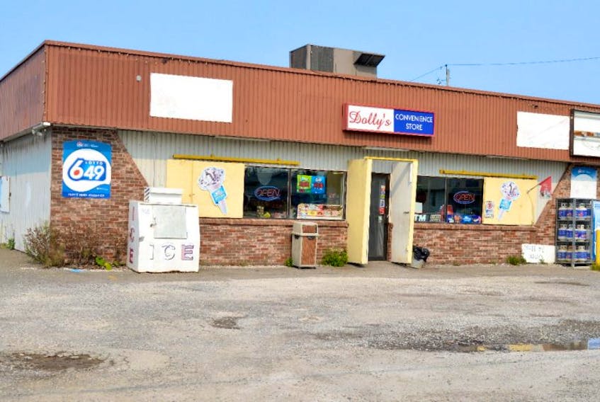 A new Robin’s Donuts will be located in Dolly’s onvenience Store on Emerald Street in New Waterford. Businessman Duke Fraser confirmed he is in the process of purchasing the store to renovate into a coffee shop and drive-thru.