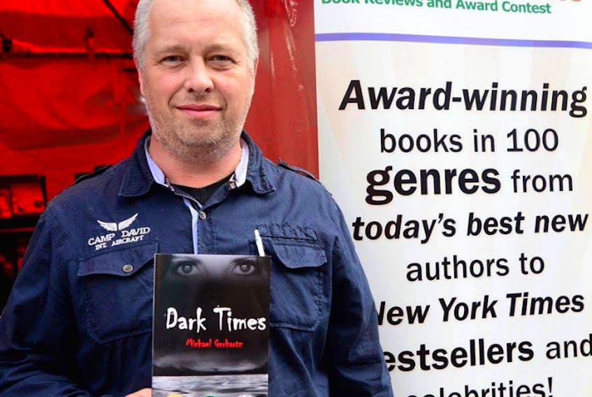 Michael Gerhartz with his 2019 Readers’ Favourite Honourable Mention for Best Thriller for his second novel, “Dark Times” at the Miami International Book Show.
