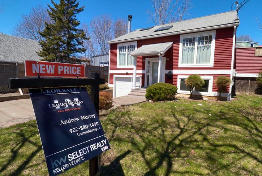 According to Viewpoint Realty, 21 per cent of for sale listings in metro are selling for more than the asking price, which represents a 23 per cent increase over last year.
