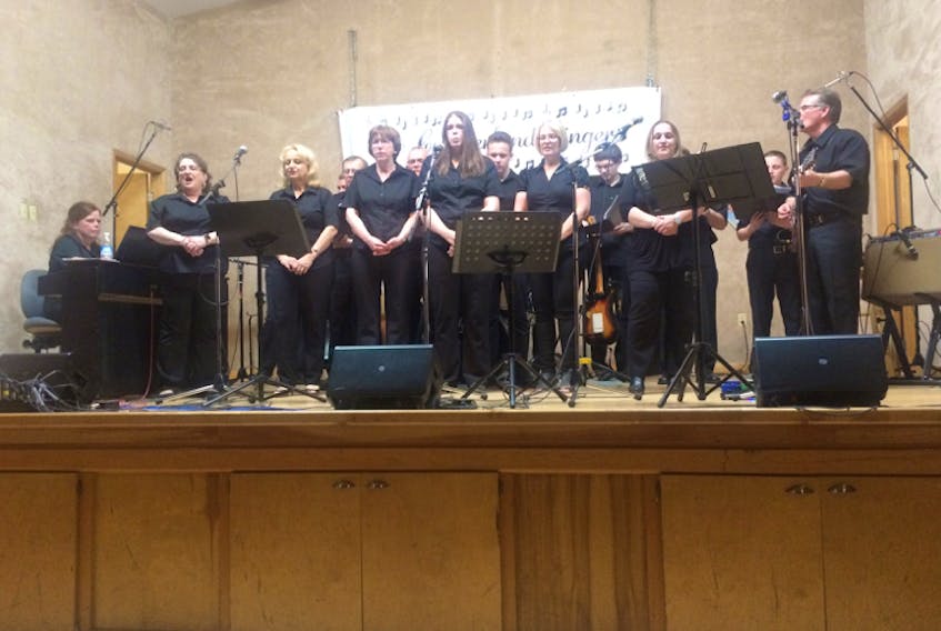 The Cumberland Singers perform a wonderful concert located at the Wentworth Recreation Centre and help raise funds for animal shelters.