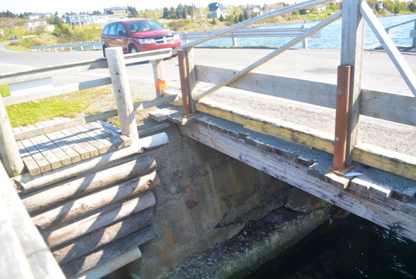 Work to replace the Klondyke Bridge will begin in March.