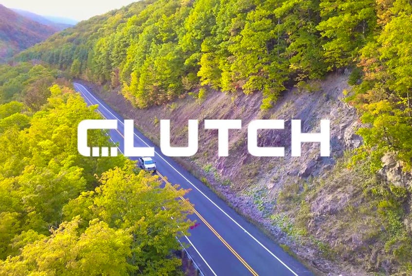 Clutch auto logo