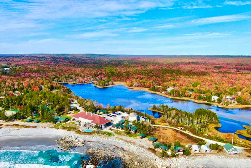 Today’s wind will no doubt do a number on the fall colour.  If you didn’t get a chance to check out the stunning beauty along Nova Scotia’s south shore, here it is.  Thanks to Cat and Jeff Lohnes of HomeDRONE Photography, we get a bird’s eye view of the fall tapestry.  White Point Beach Resort is a popular year-round family resort about 95 km south-west of Halifax.