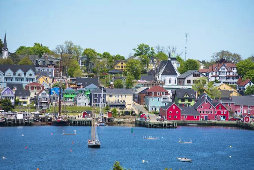 Town sewage continues to flow into Lunenburg Harbour, says local businessman.