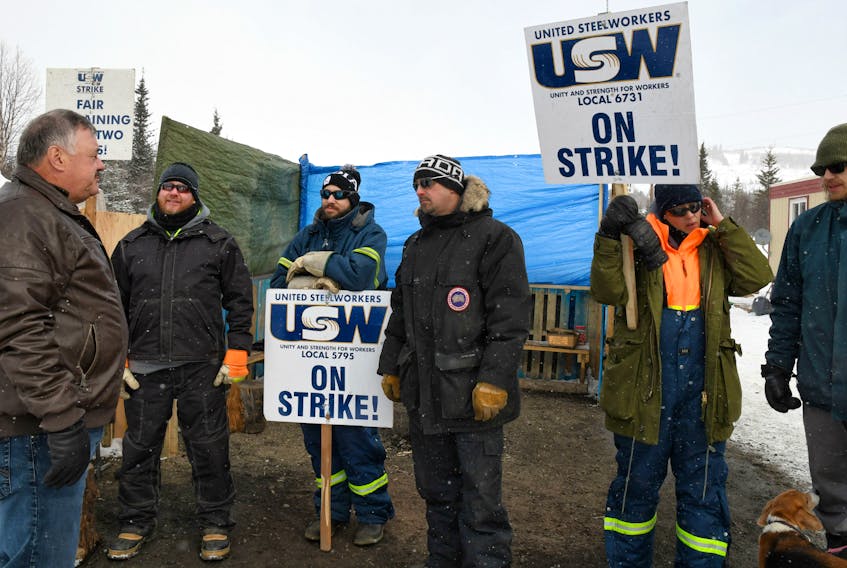 MHA Graham Letto speaks with Steelworkers on the picket line, just before news of the tentative agreement was heard.
