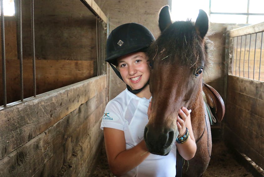 Emily Maynard shares quite a bond with her pony, Roger. Although she normally competes with Roger, she'll be riding a different pony at the Prince Philip Games in Ontario.