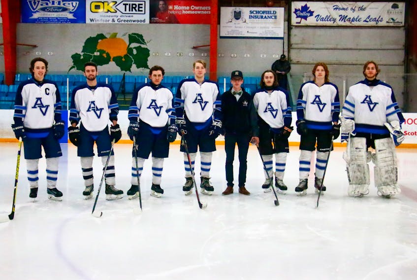 Seven hockey players will be graduating from Avon View's team following the 2017-18 season. They were honoured at the last home game of the season. 
JIM IVEY