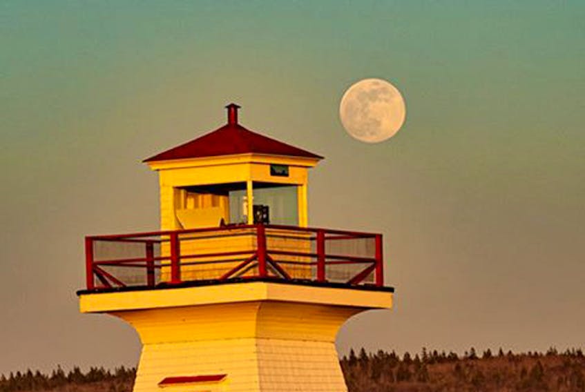 May 8 - snapshot - crop
Barry Burgess headed out to Five Island NS on Wednesday, the day before the astronomical full moon, to capture this stunning photo.   Yesterday’s Full Flower Moon was at perigee- meaning closest to Earth for the month.  When this happens, the tides are noticeably higher; in combination with storms, flooding can occur.