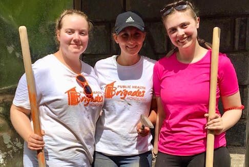 In Honduras, Nikita Marsh worked with other Global Brigades groups and local community volunteers to deliver various medical and dental services.