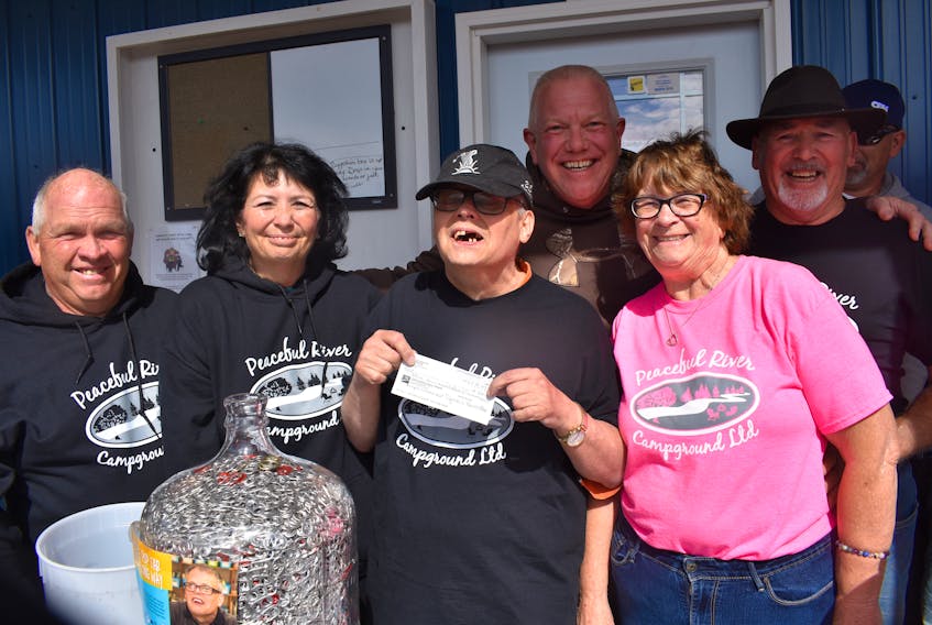 Peaceful River Campground gives more than 55,000 aluminum pop can tabs to Archie Kontuk's pop tab drive.
Pictured- Donald McKearney, Dale McKearney, Archie Kontuk, Barry Hamilton Mary Costart and Ralph Costard.