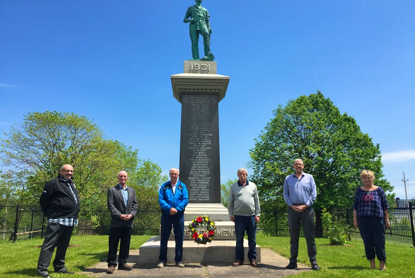 The Town of Stellarton was not able to hold its traditional event for Davis Day, but town leaders still took some time to commemorate the day. From left: Councillor Bryan Knight, Councillor Garry Pentz, Buzz MacCallum, Ed MacCallum, Mayor Danny MacGillivray, and Deputy Mayor Susan Campbell.
