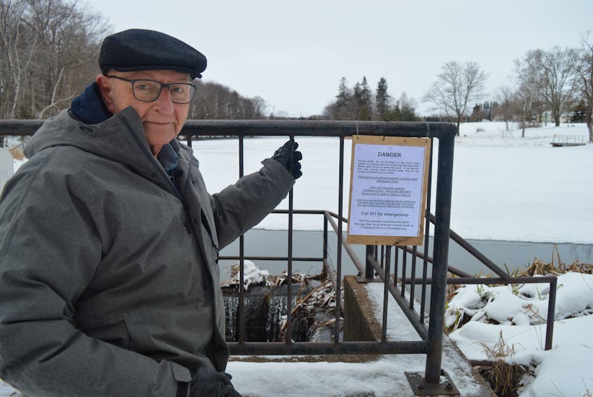 John Andrew is more than happy to have people of all ages skate and play games on his frozen pond, but he cautions people against going on the ice now. He says it’s simply not thick enough to be considered safe yet. He and his wife, Christine, who own the pond next to Hillsborough Park in Charlottetown, have posted warning signs like this one, but they can be hard to spot depending on where a person is coming from.