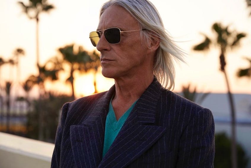 Iconic British pop star Paul Weller surfaces with another gem in On Sunset, which embraces soul/R&B, pop, electronica, folk and orchestral pop.